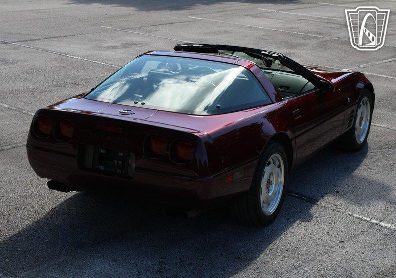 used 1993 Chevrolet Corvette car, priced at $12,500