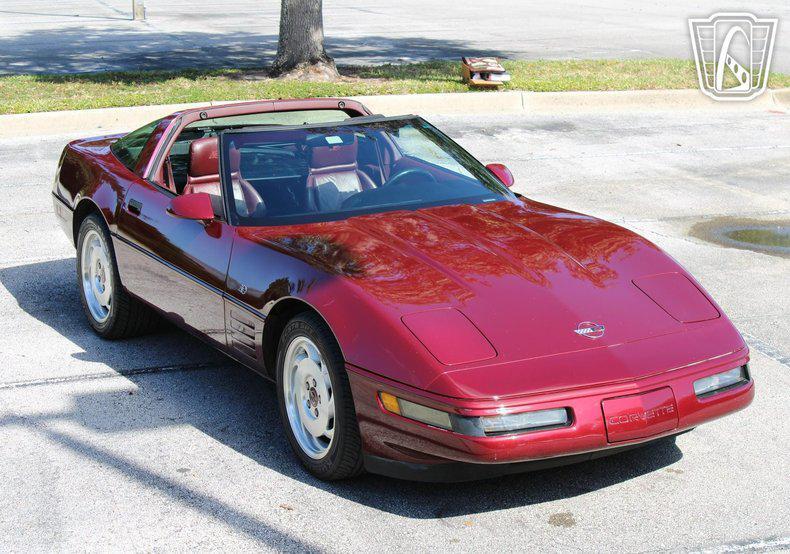 used 1993 Chevrolet Corvette car, priced at $12,500