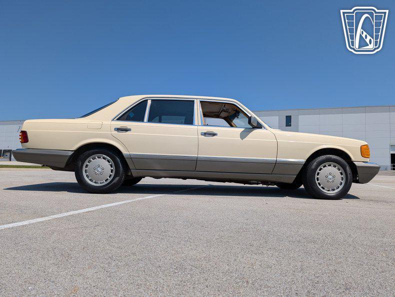 used 1986 Mercedes-Benz S-Class car, priced at $15,500