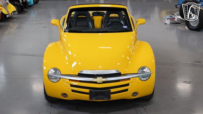 used 2004 Chevrolet SSR car, priced at $25,000