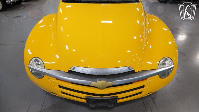 used 2004 Chevrolet SSR car, priced at $25,000