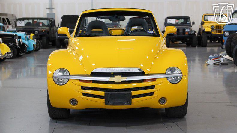 used 2004 Chevrolet SSR car, priced at $25,000