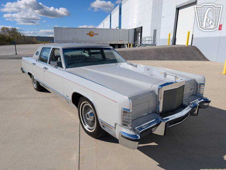 used 1979 Lincoln Continental car, priced at $31,000