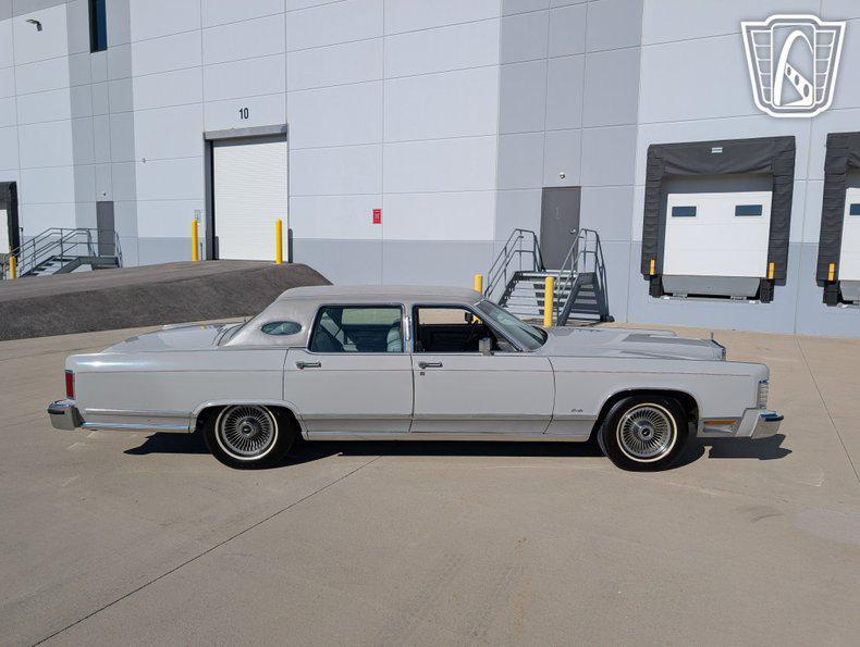 used 1979 Lincoln Continental car, priced at $31,000