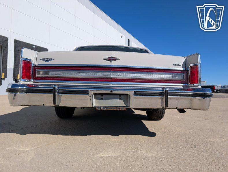 used 1979 Lincoln Continental car, priced at $31,000