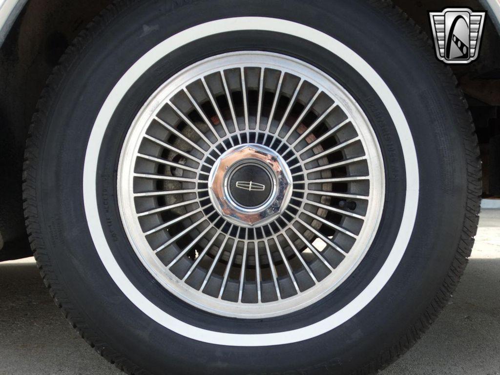 used 1978 Lincoln Continental car, priced at $16,500
