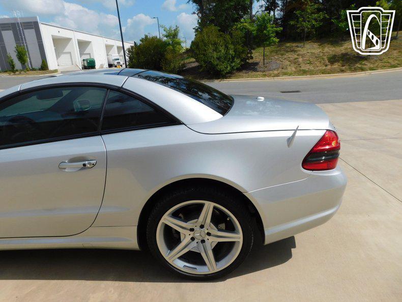 used 2009 Mercedes-Benz SL-Class car, priced at $34,000