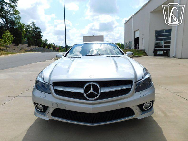 used 2009 Mercedes-Benz SL-Class car, priced at $34,000