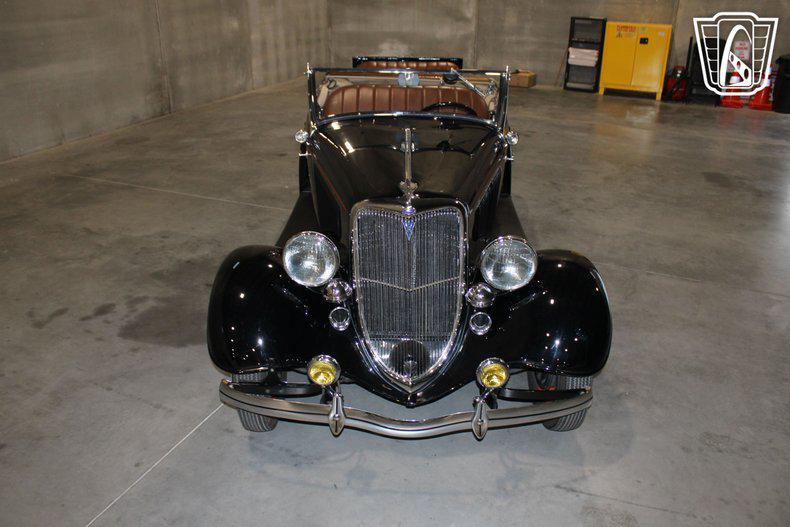 used 1934 Ford Deluxe car, priced at $59,000
