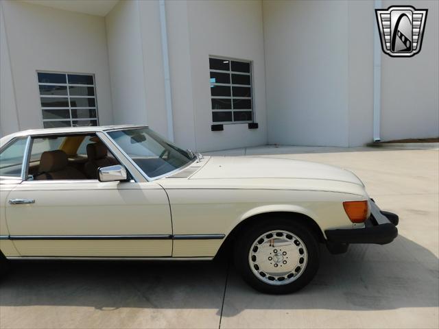 used 1983 Mercedes-Benz 380SL car, priced at $12,500