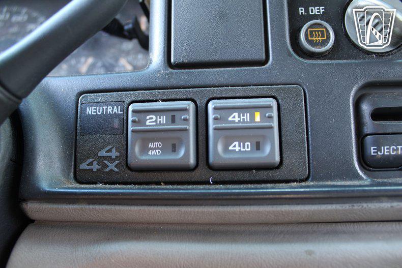 used 1999 Chevrolet Tahoe car, priced at $10,500