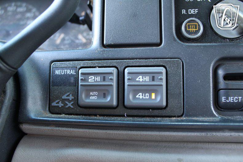 used 1999 Chevrolet Tahoe car, priced at $10,500