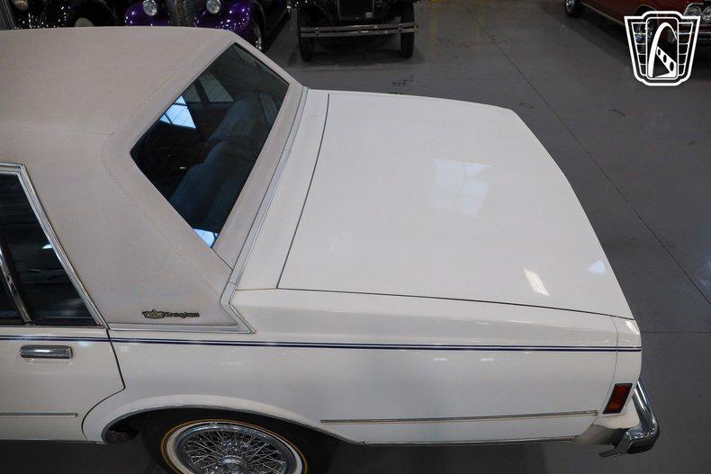 used 1989 Chevrolet Caprice car, priced at $18,000