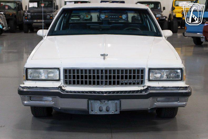 used 1989 Chevrolet Caprice car, priced at $18,000