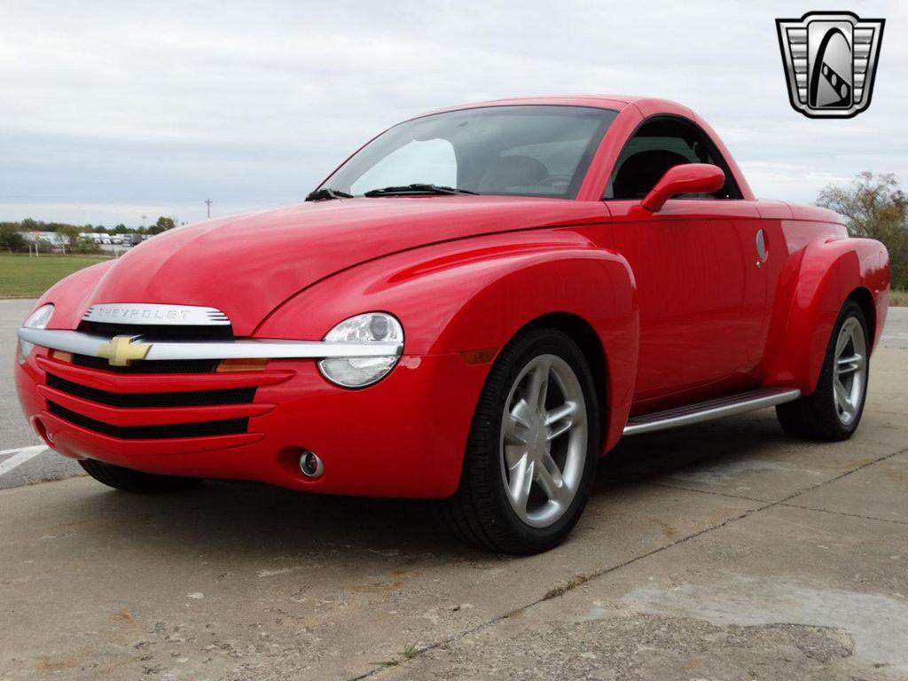 used 2004 Chevrolet SSR car, priced at $30,000