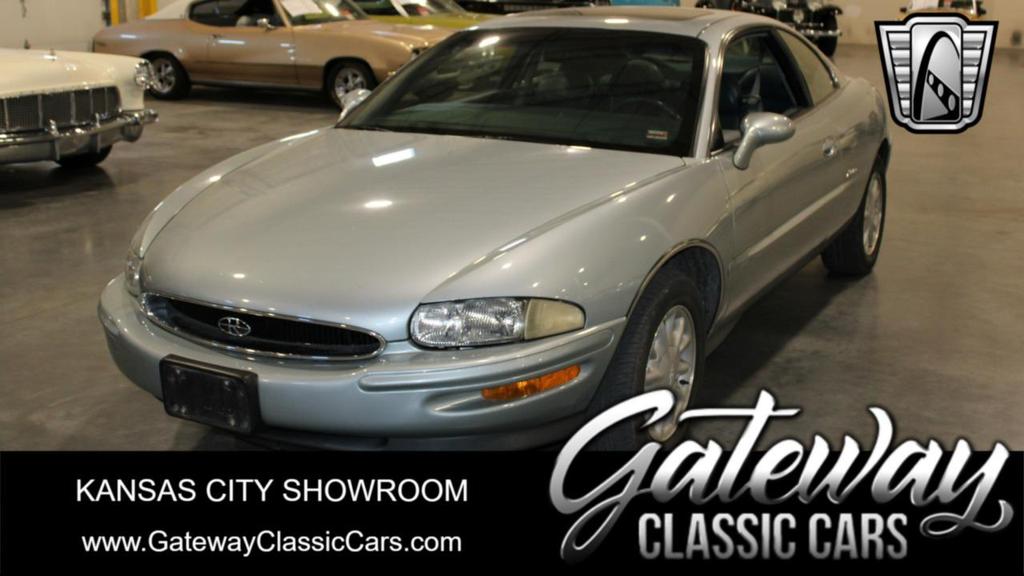 used 1995 Buick Riviera car, priced at $5,500