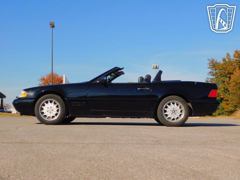 used 1996 Mercedes-Benz SL-Class car, priced at $15,000