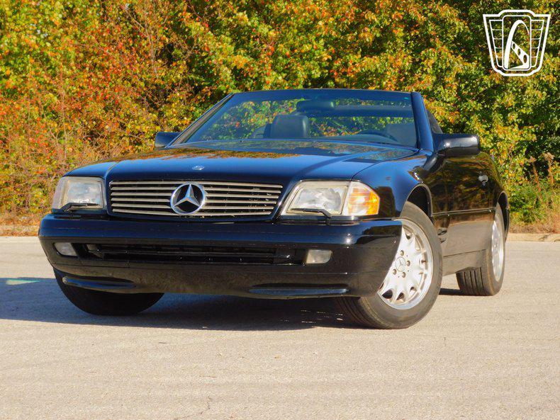 used 1996 Mercedes-Benz SL-Class car, priced at $15,000
