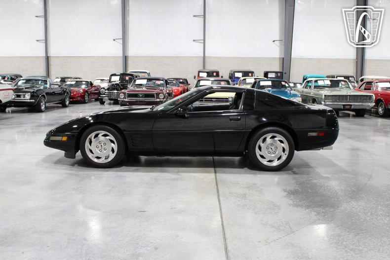 used 1994 Chevrolet Corvette car, priced at $13,500