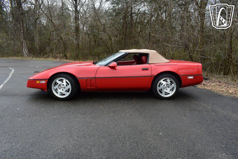 used 1990 Chevrolet Corvette car, priced at $12,500
