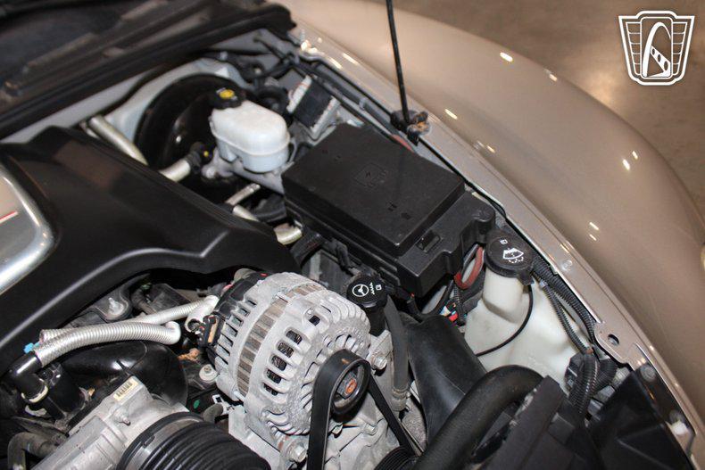 used 2004 Chevrolet SSR car, priced at $28,000