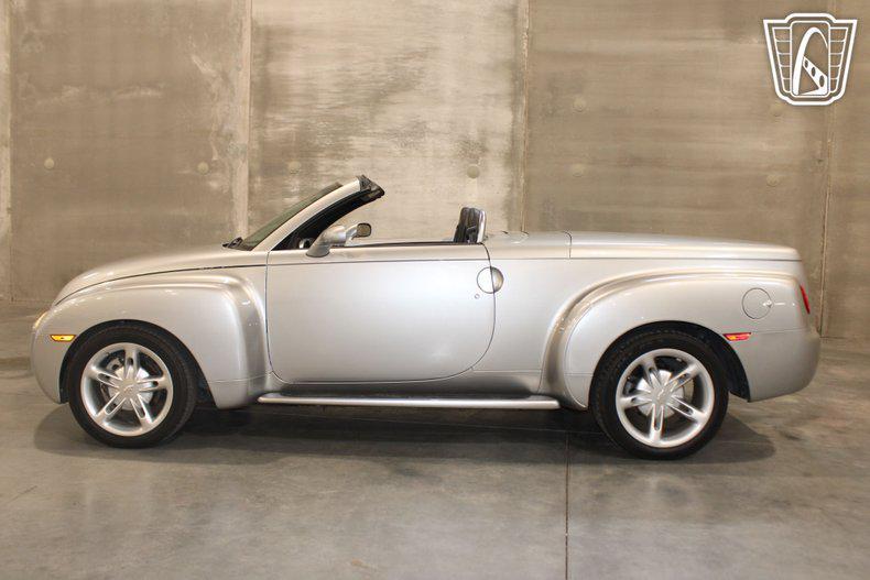 used 2004 Chevrolet SSR car, priced at $28,000