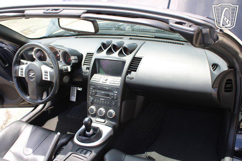 used 2006 Nissan 350Z car, priced at $25,000