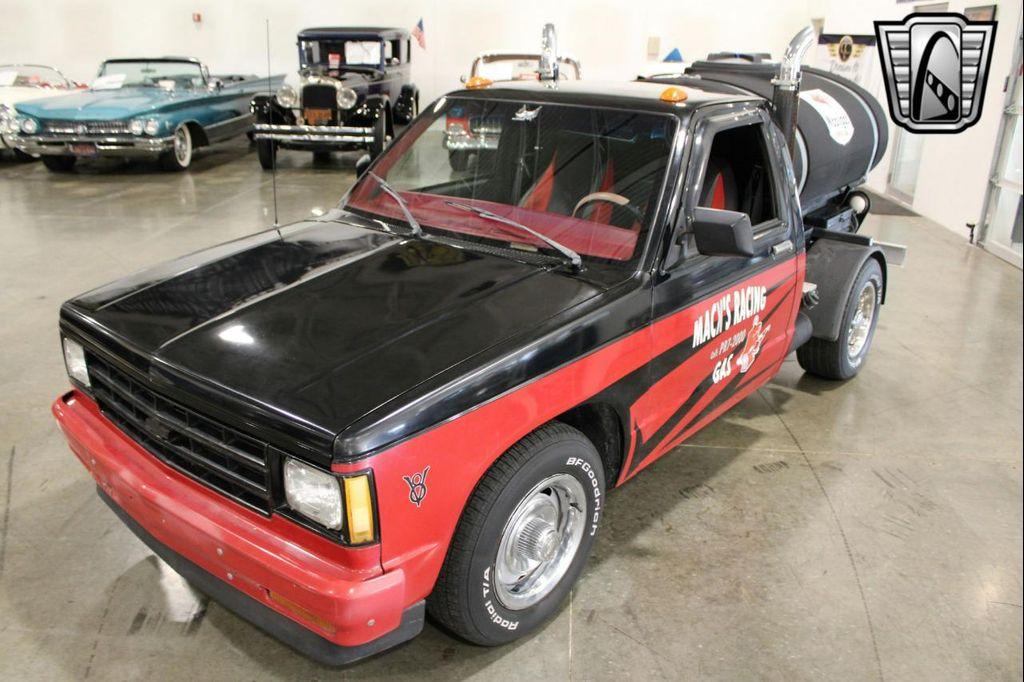 used 1985 Chevrolet S-10 car, priced at $9,000
