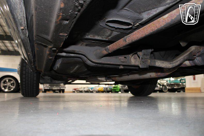 used 1985 Buick Riviera car, priced at $16,000