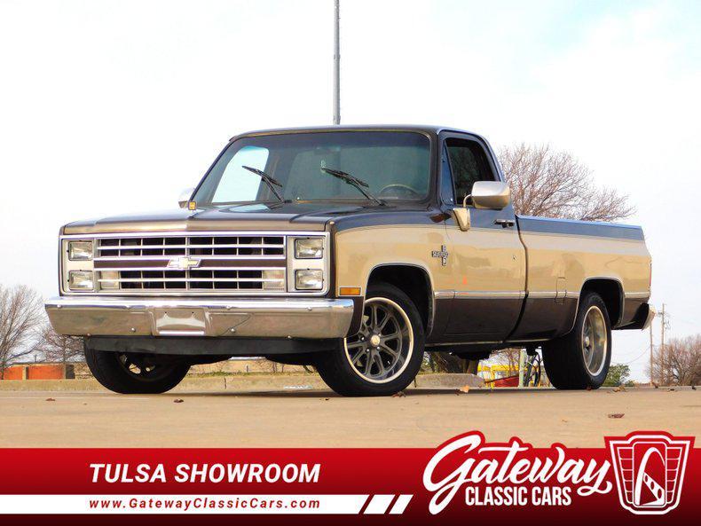 used 1986 Chevrolet Pickup Truck car, priced at $15,500