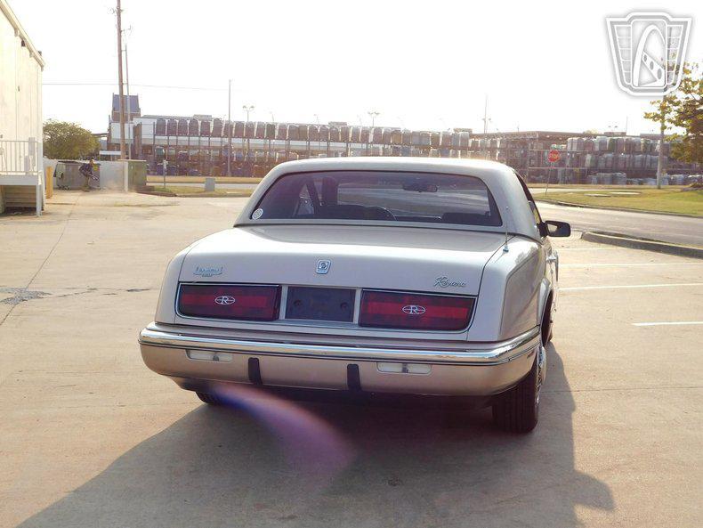 used 1989 Buick Riviera car, priced at $11,000