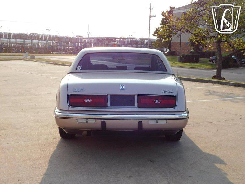 used 1989 Buick Riviera car, priced at $11,000