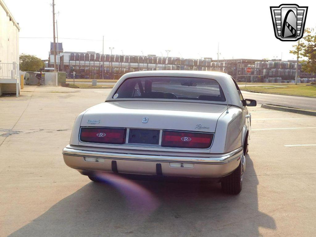 used 1989 Buick Riviera car, priced at $11,000