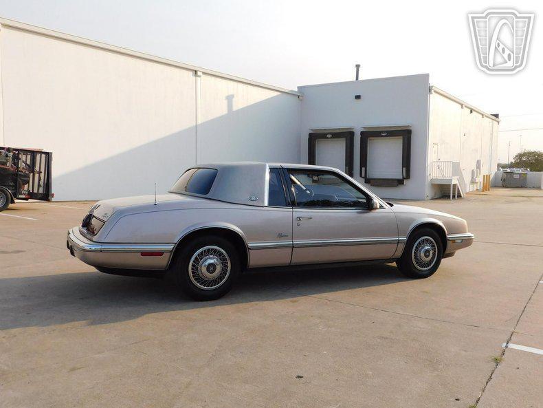 used 1989 Buick Riviera car, priced at $11,000