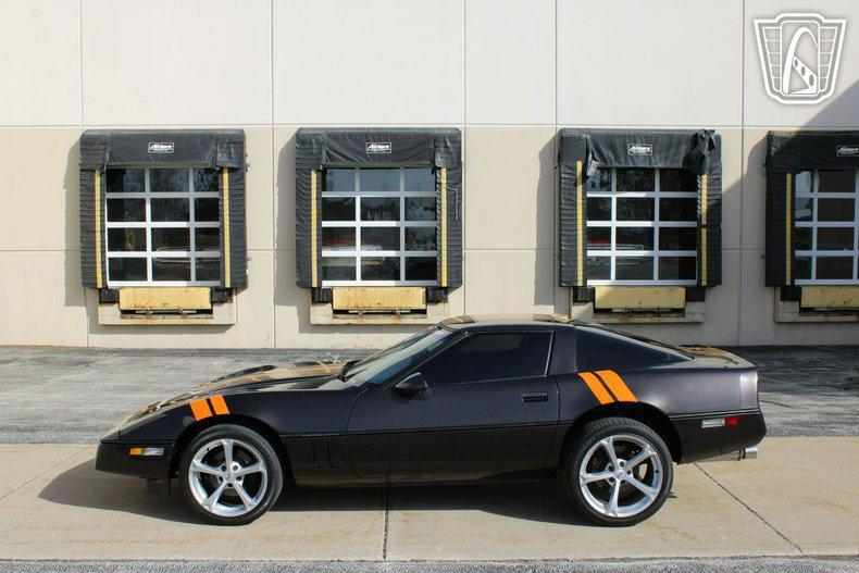 used 1988 Chevrolet Corvette car, priced at $17,500