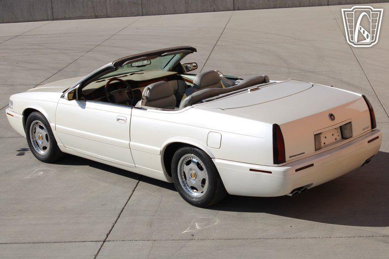 used 2002 Cadillac Eldorado car, priced at $13,000