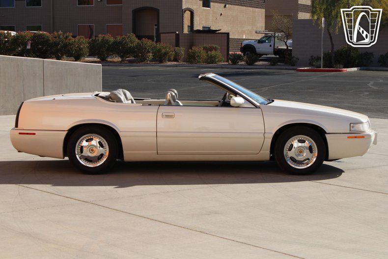 used 2002 Cadillac Eldorado car, priced at $13,000