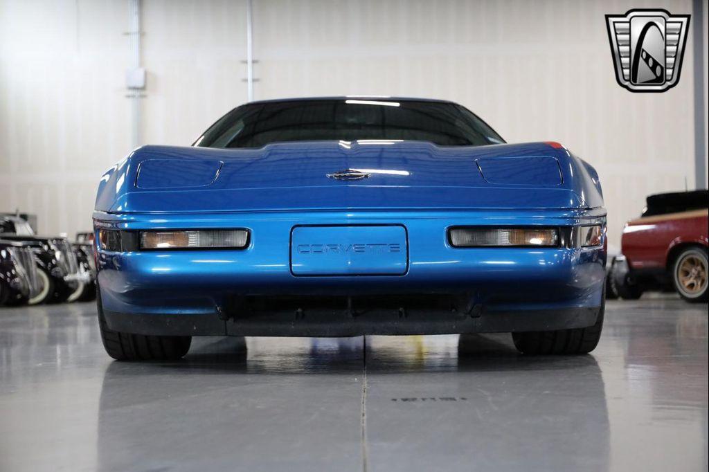 1992 Blue Chevrolet Corvette