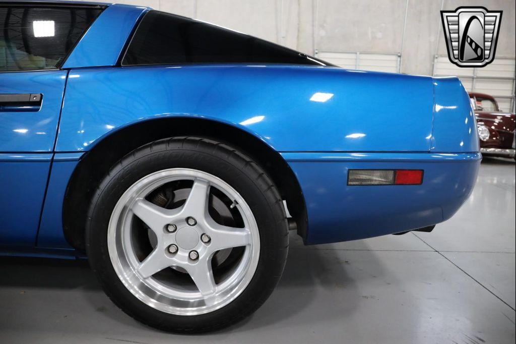 1992 Blue Chevrolet Corvette