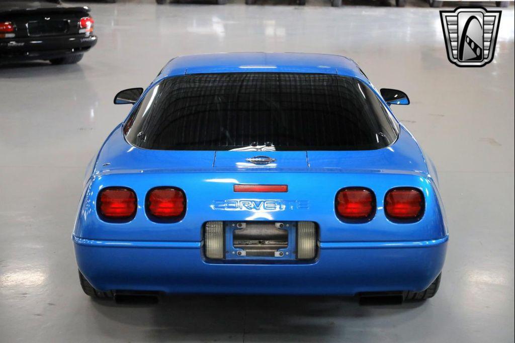 1992 Blue Chevrolet Corvette