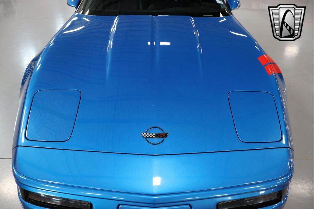 1992 Blue Chevrolet Corvette