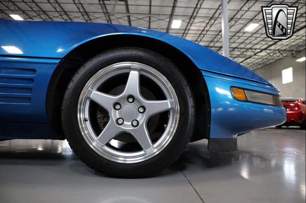 1992 Blue Chevrolet Corvette