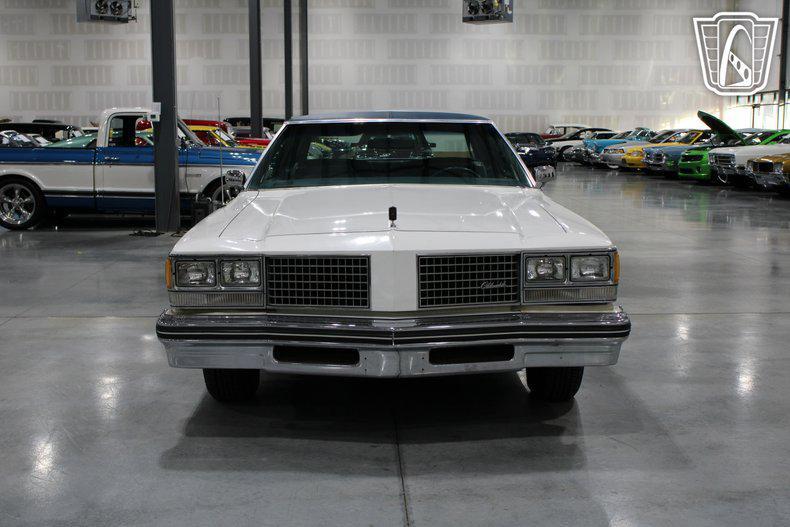used 1976 Oldsmobile 98 car, priced at $13,500