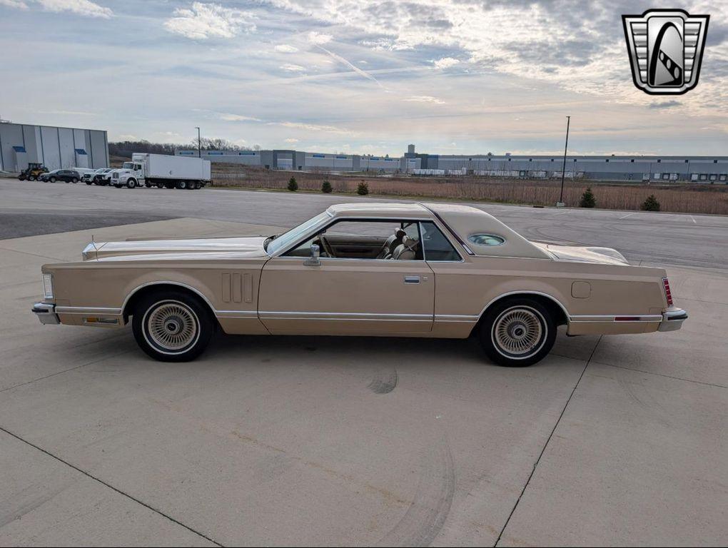 used 1979 Lincoln Continental car, priced at $29,000