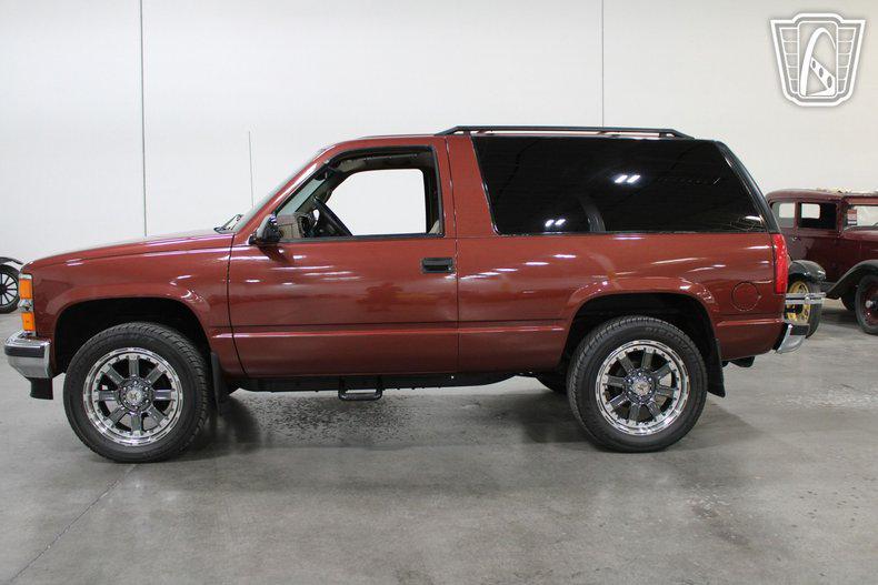 used 1998 Chevrolet Tahoe car, priced at $30,000