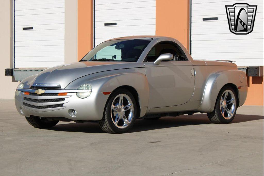 used 2005 Chevrolet SSR car, priced at $23,000
