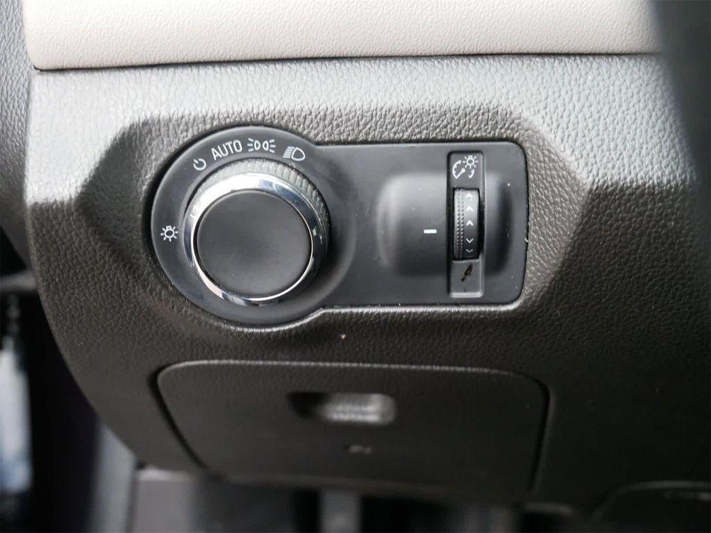 used 2015 Chevrolet Cruze car, priced at $8,891