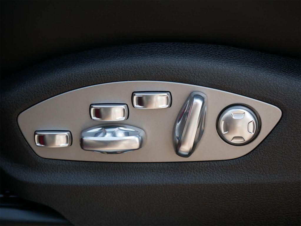 new 2025 Porsche Macan car, priced at $94,655