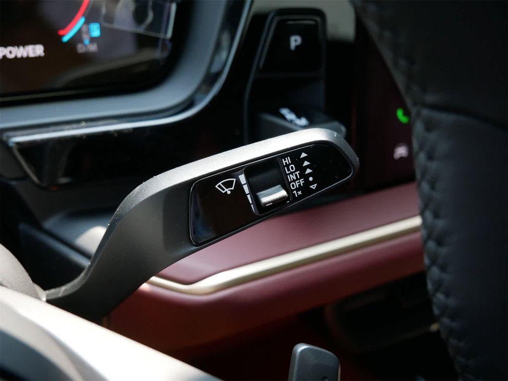 new 2025 Porsche Cayenne car, priced at $164,015