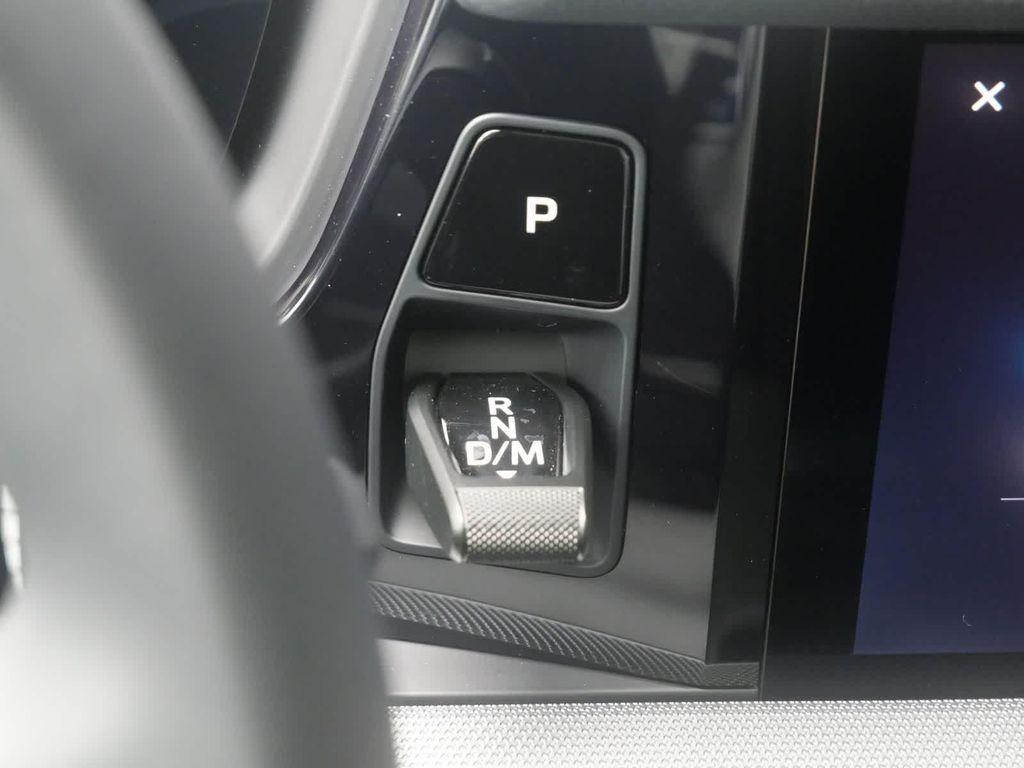used 2025 Porsche Cayenne car, priced at $86,890